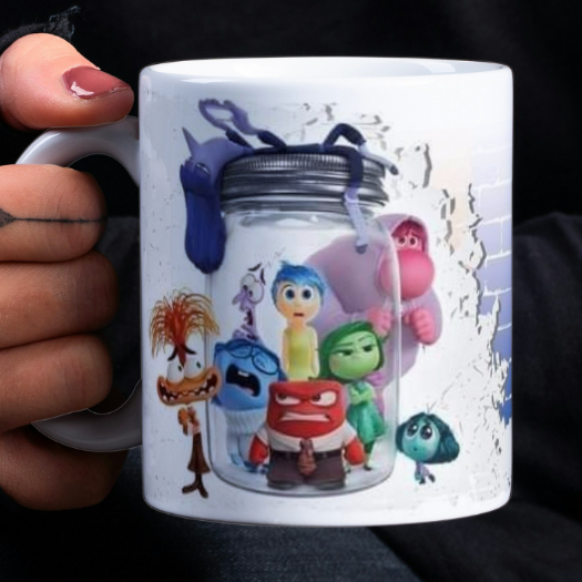 Caneca "Café com os Amigos é Divertidamente"