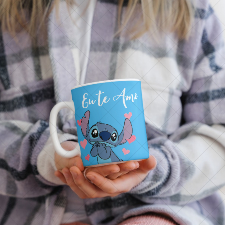 Caneca Stitch "Eu Te Amo" Personalize com o Nome