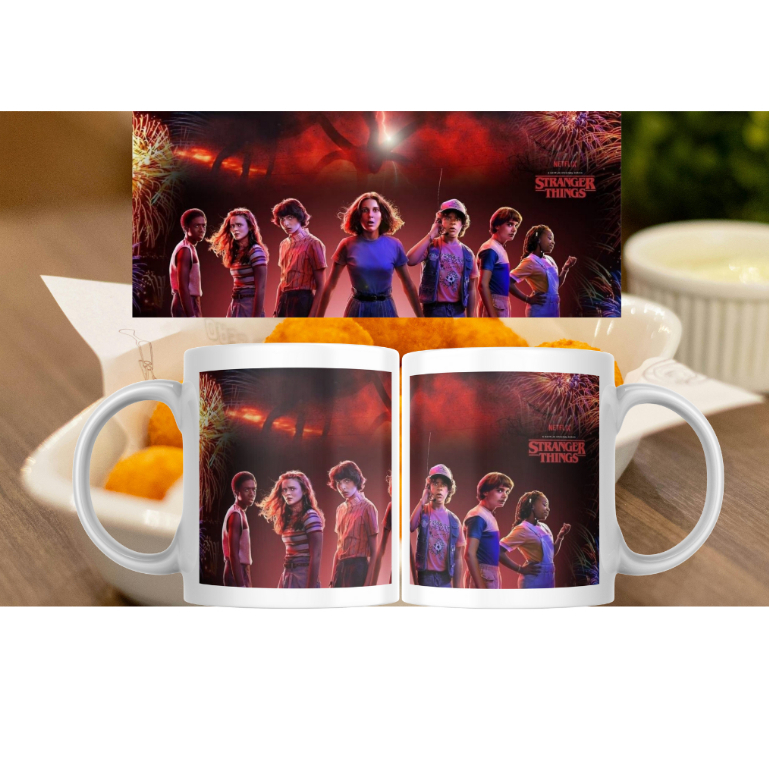 Caneca "Coleção Tringer Things" 325ml